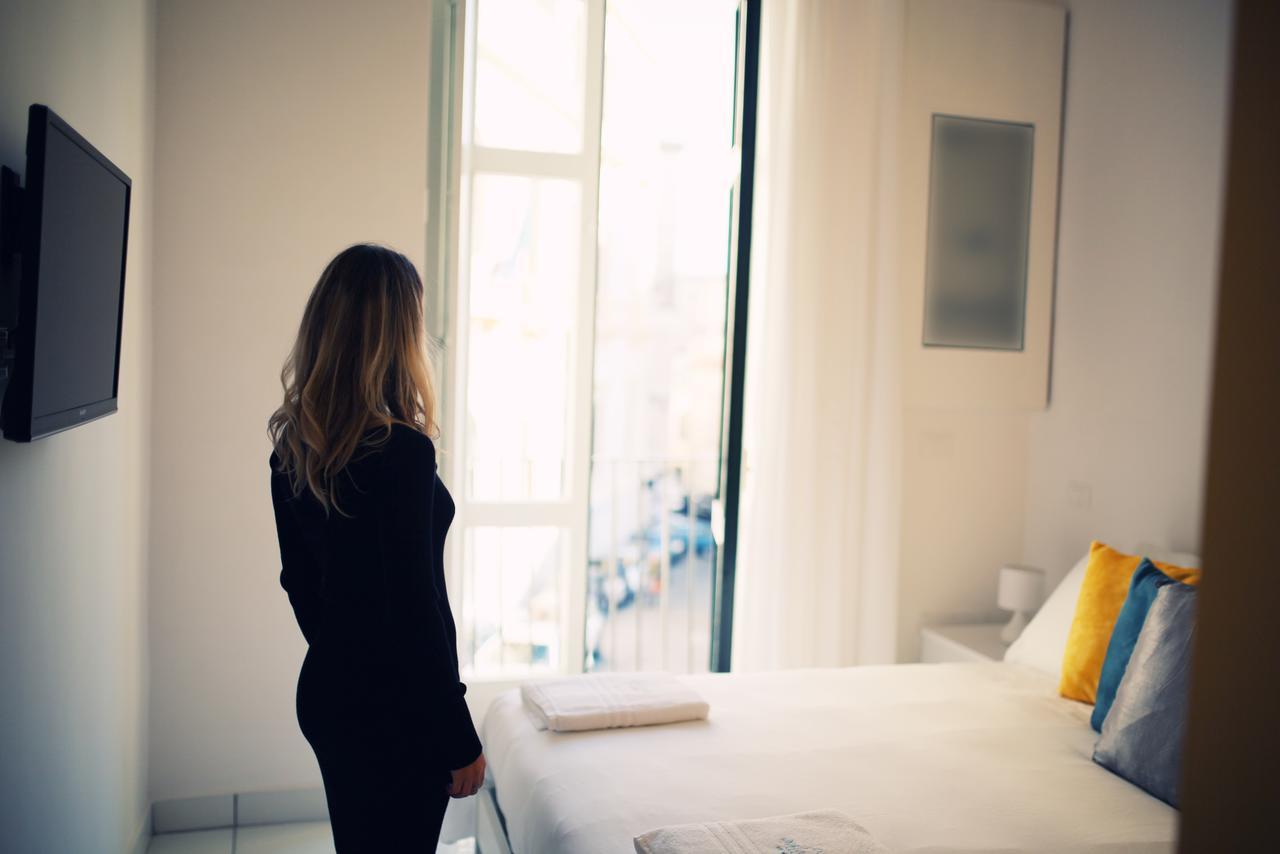 Le Mulieres Leilighet Salerno Eksteriør bilde
